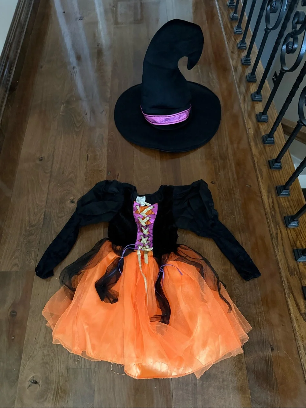 Teetot adorable witch